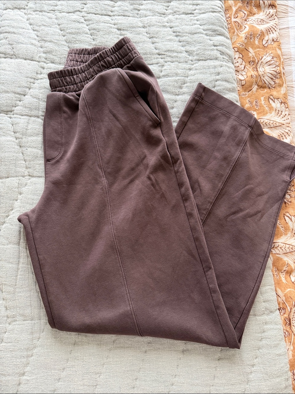 Old Navy Wide Leg Pants in Brown